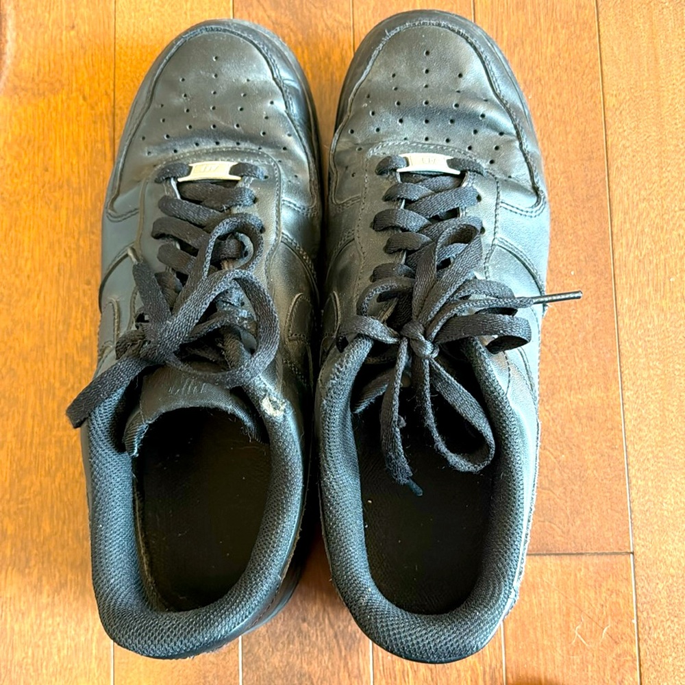 Nike black Airforce 1 size 10.5 men’s